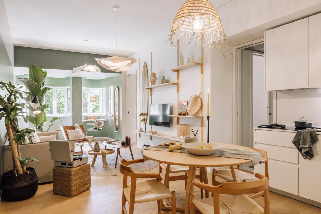 Banyak - 2 Bedrooms And Parking In Arroios Appartement